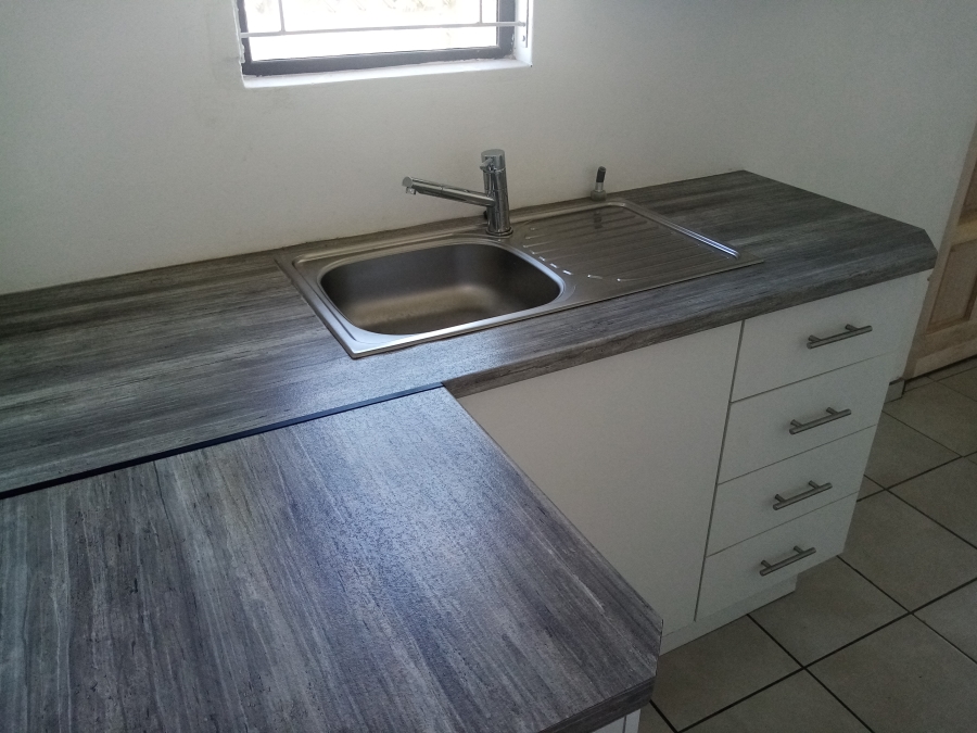 To Let 1 Bedroom Property for Rent in Eric Dodd Eastern Cape